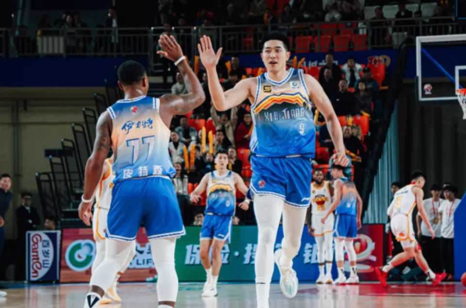 九游APP-包含新疆广汇今夜手感冰凉；志在CBA常规赛名次提升；悬念犹存；赛程密集仍需轮换的词条